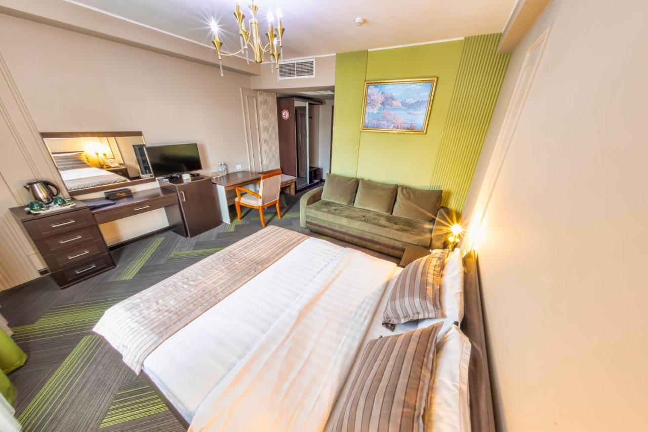 Hotel Classic Ош Экстерьер фото