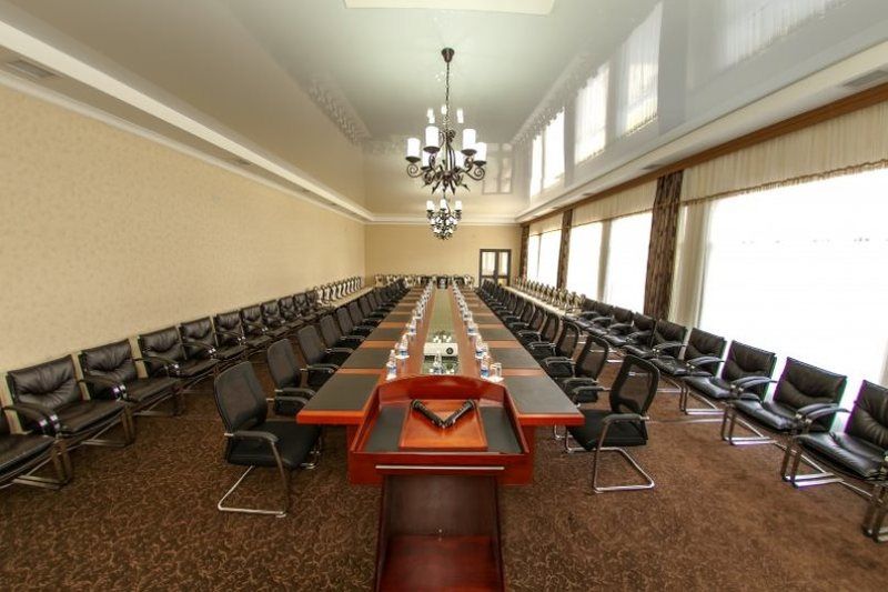 Hotel Classic Ош Экстерьер фото